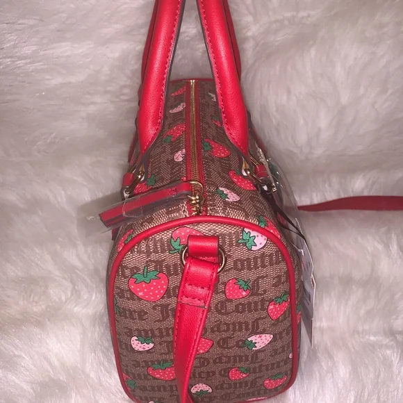 New! Juicy Couture Strawberry bag - Picture 3 of 4